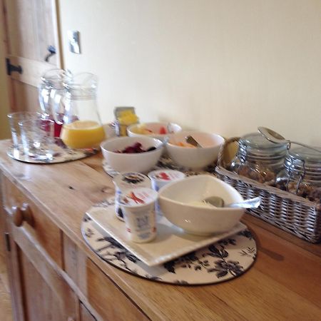 Bed and Breakfast Curlew Barn Лейберн Экстерьер фото