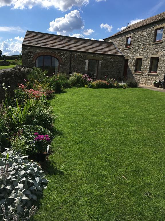 Bed and Breakfast Curlew Barn Лейберн Экстерьер фото